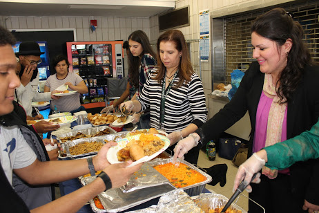 Students enjoy some of the hispanic food as part of Truman's Hispanic Heritage Month celebration.