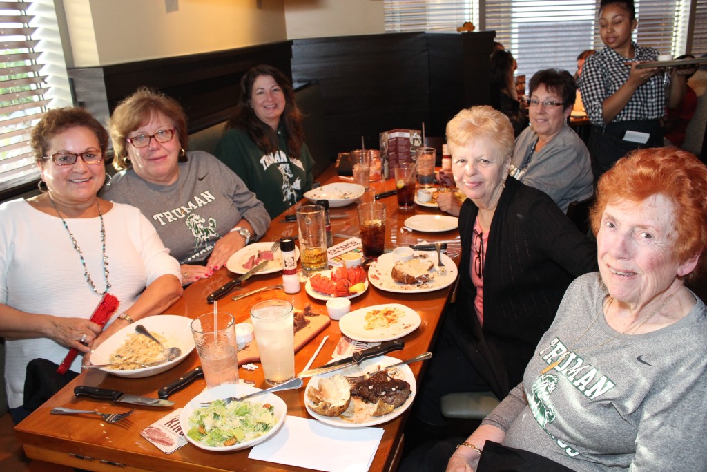 Secretaries and guidance counselors enjoyed a taste of the Outback at Monday's Give Back Night event.