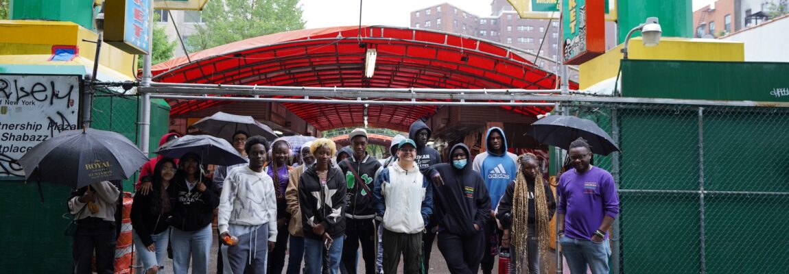 Truman Students Explore Culture and Commerce at Malcolm Shabazz Harlem Market
